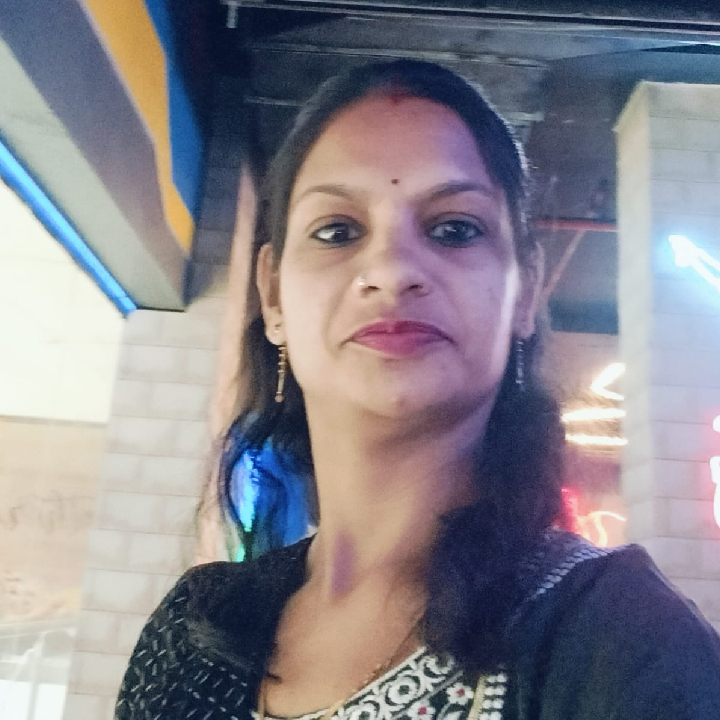 Mrs Neeraj Gupta