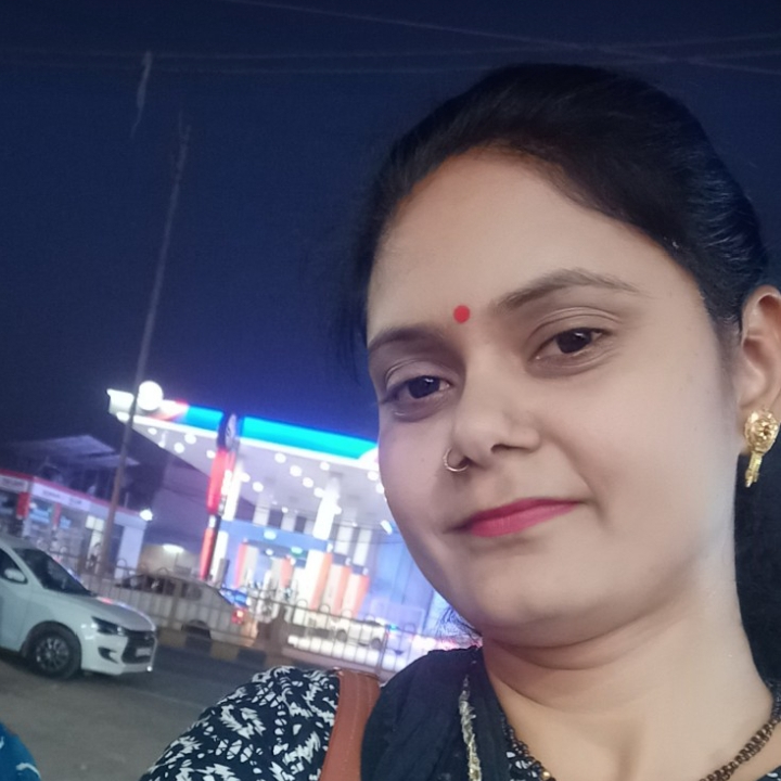 Mrs_Priyanka_Chaturvedi